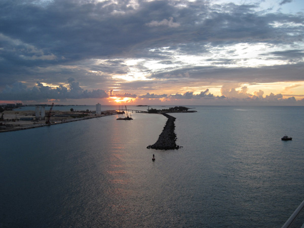 z-nassau-port-last-sunset3